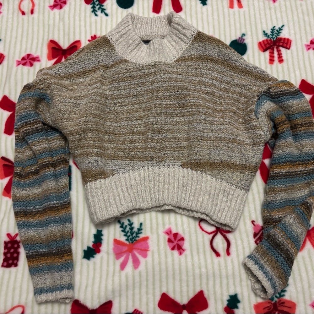 Urban Outfitters Cream and Brown Knit Crop Top